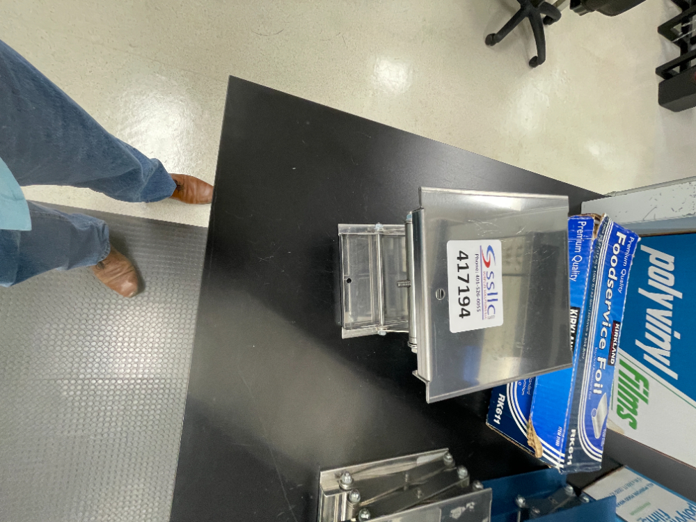 Image of Adjustable Laboratory Scissor Lift Platform